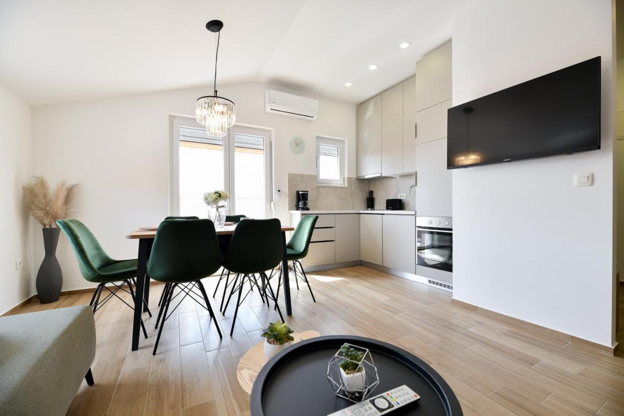 Modern Holiday Apartment "Libra" With Swimming Pool بوسيدارجي المظهر الخارجي الصورة